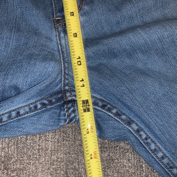 Tommy Bahama Jeans - Picture 9 of 10